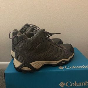 Columbia jewel basin mild size 8.5